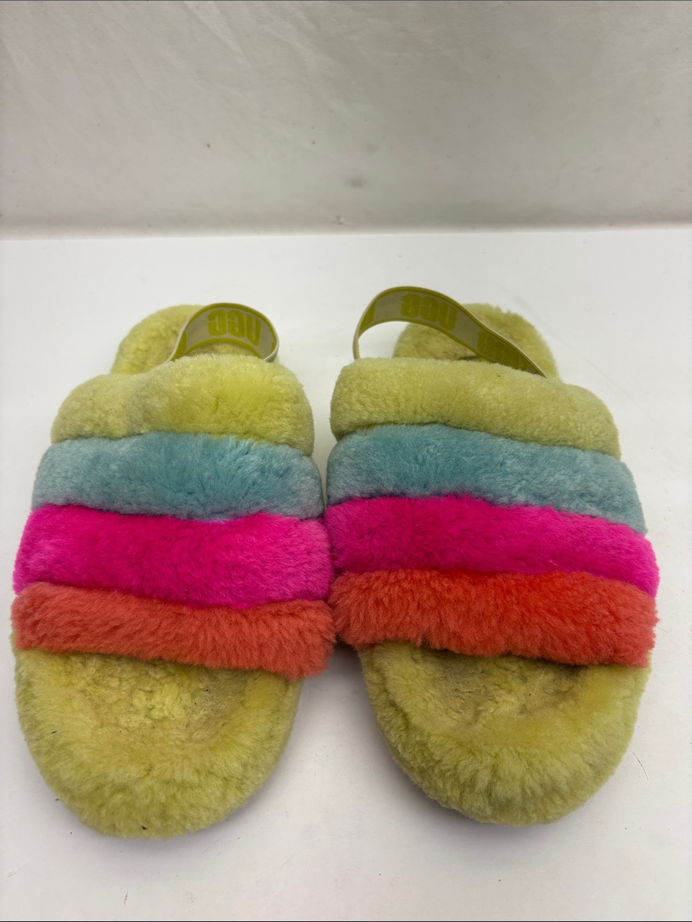 UGG Kids Multicolor Plush Slide Sandals, SZ 5 big girl, box 78